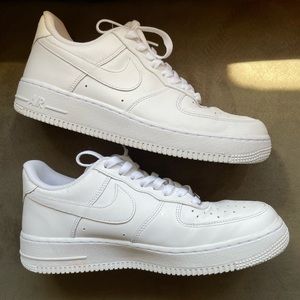 Mens Airforce one shoes 8.5